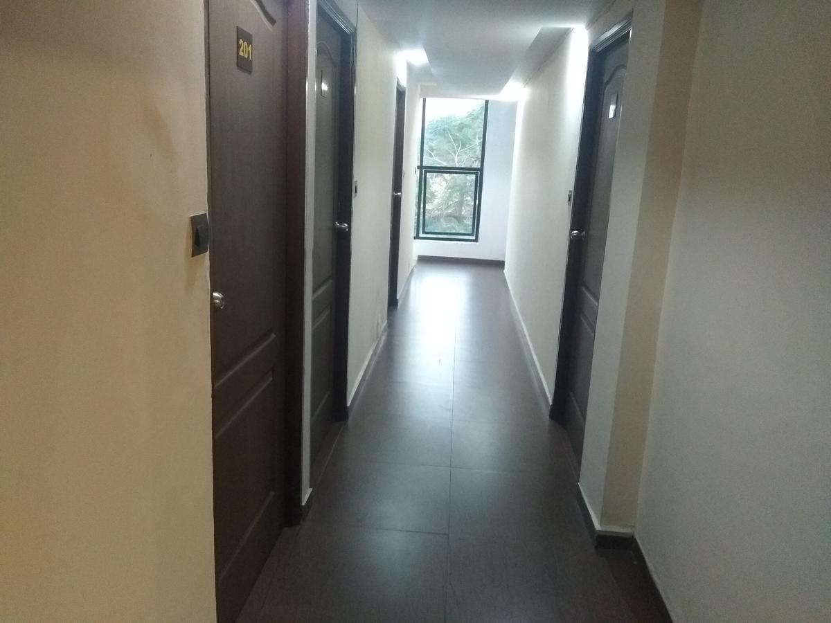 Hotel Royal Regency Bori  外观 照片
